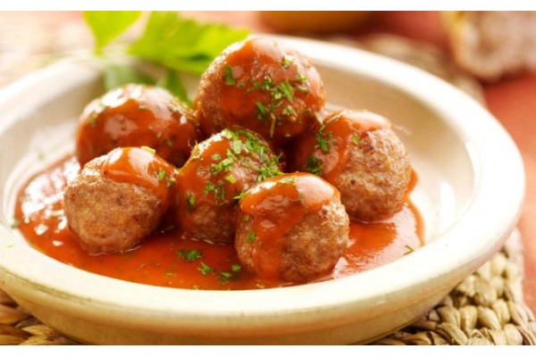 Balletjes in tomatensaus / kg Balletjes in tomatensaus / kg